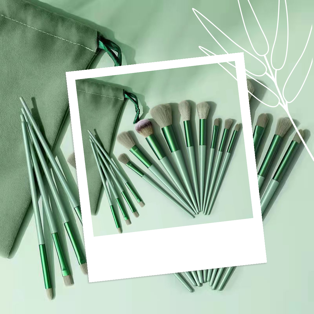 Private Label 13-Piece Synthetic Wool Makeup Brush Set