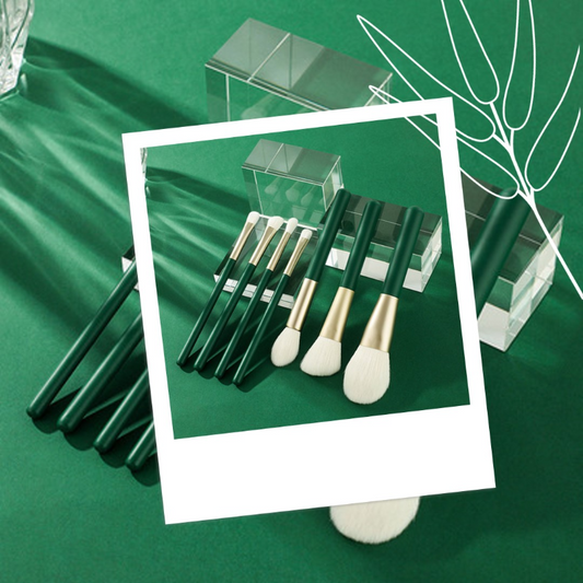 Private label fiber hair makeup brush set green 13pcs