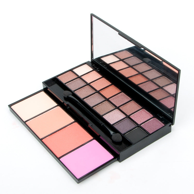 Eyeshadow+Blush+Contour 3-in-1 Eyeshadow Palette