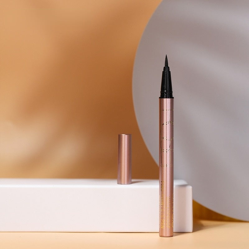 quick-drying waterproof eyeliner