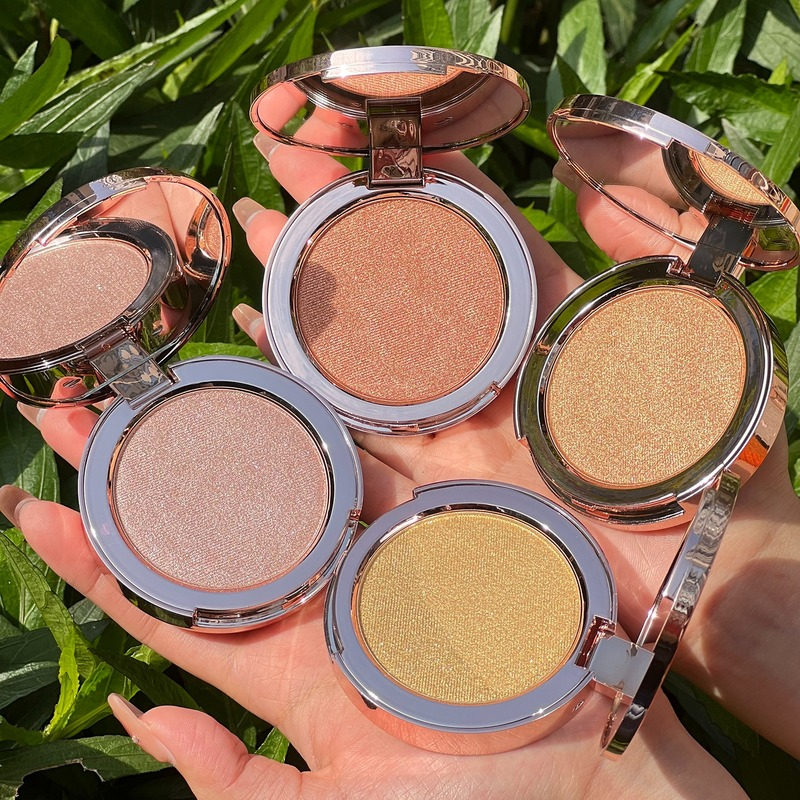 Pressed Powder shimmer vegan highlighter palette