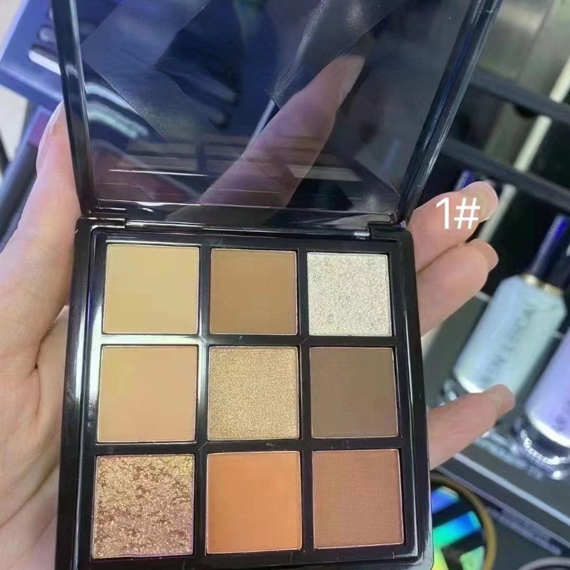 Bright nine-color eyeshadow palette