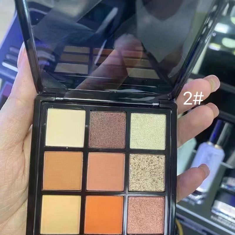Bright nine-color eyeshadow palette