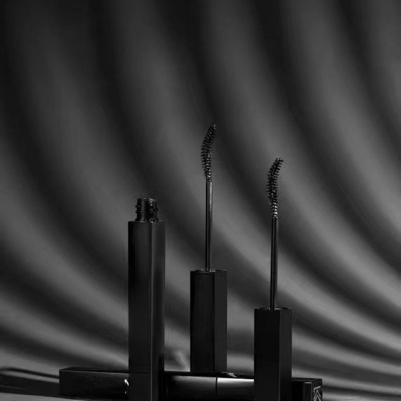 Slender and Thick Mascara