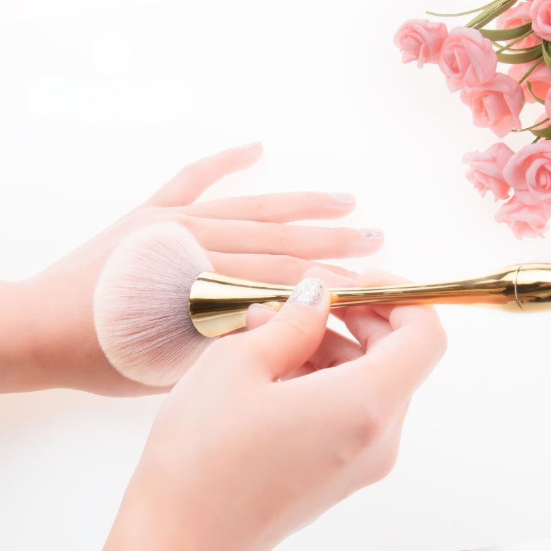 Goblet Makeup Loose Powder Brush