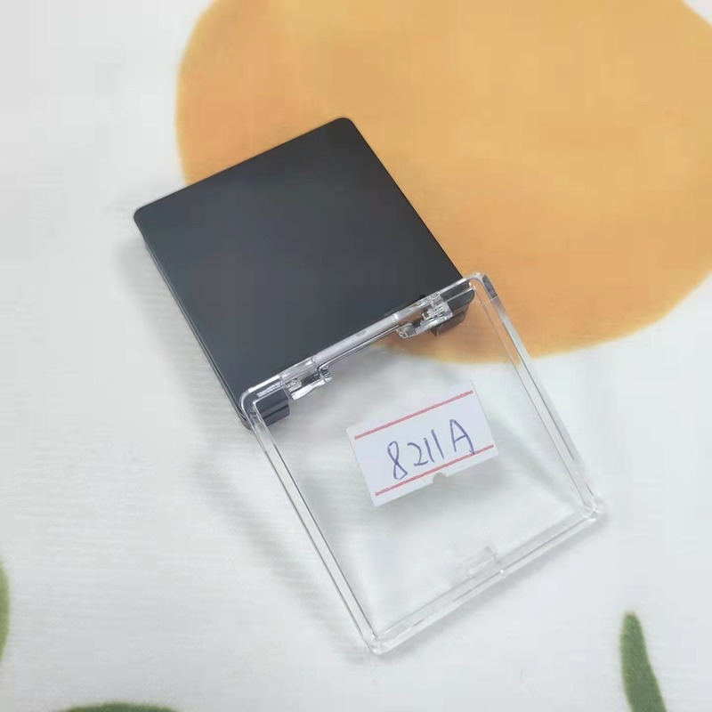 Flip-top monochrome eyeshadow box