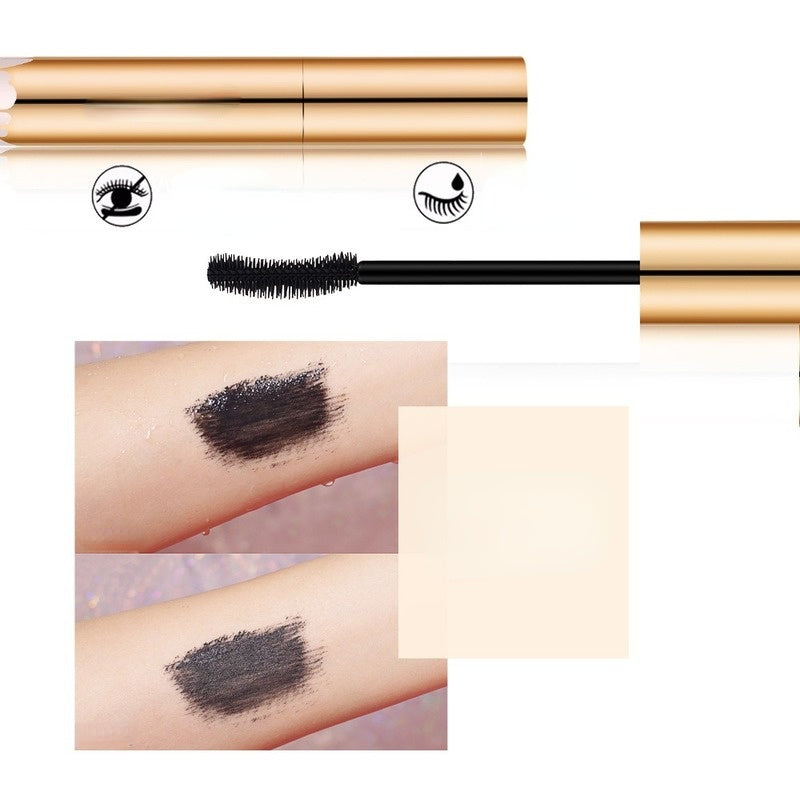 Styling and curling mascara without smudging