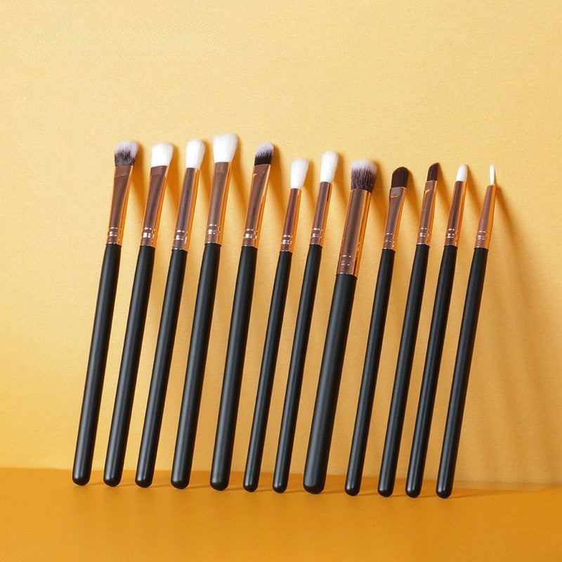 Multifunctional makeup brush set