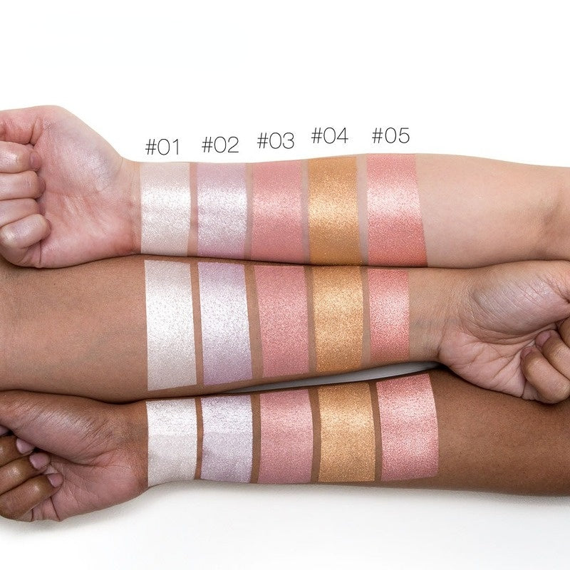 Natural three-dimensional high-gloss face brightening and repairing powder