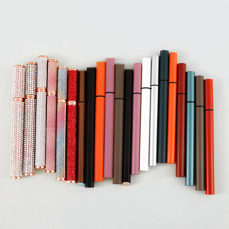 Long Lasting Liquid Eyeliner