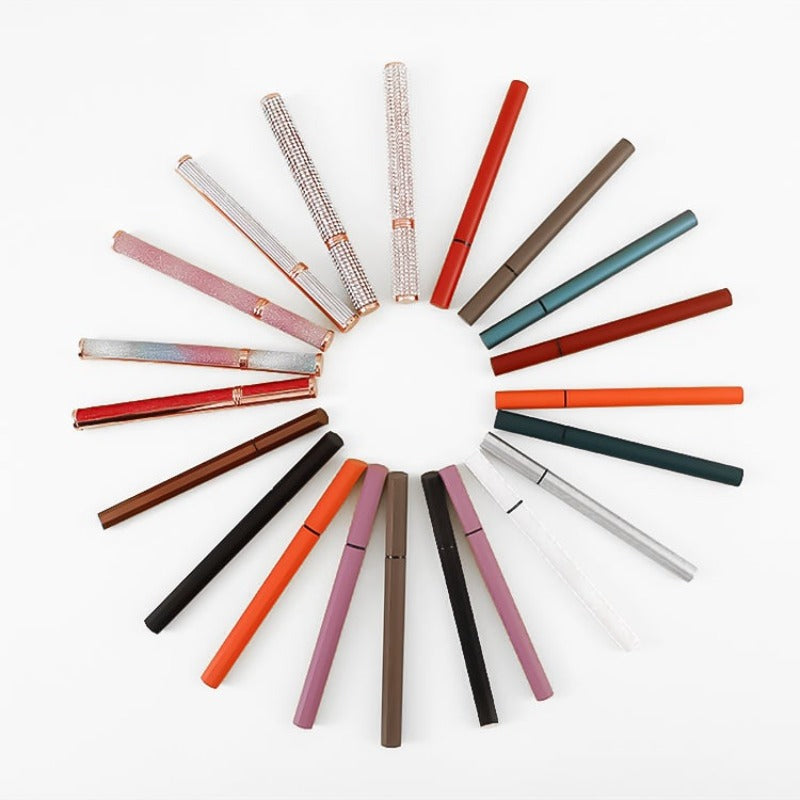 Long Lasting Liquid Eyeliner