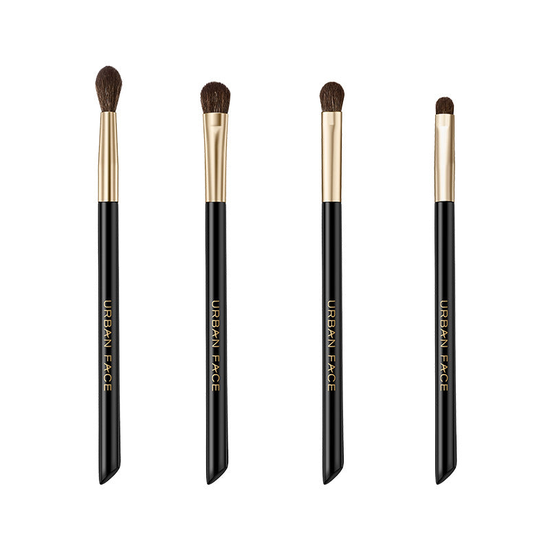 Soft wool eyeshadow brush