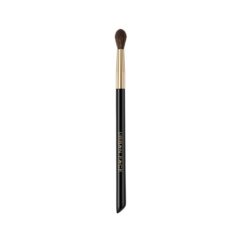 Soft wool eyeshadow brush