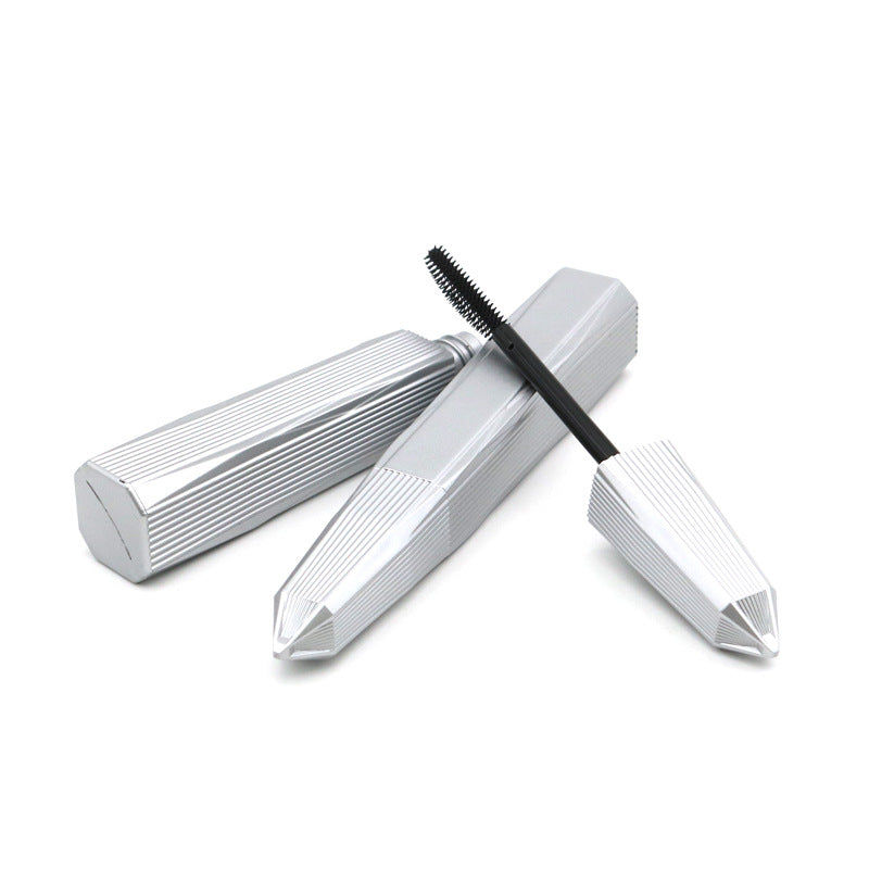 Large capacity mascara tube