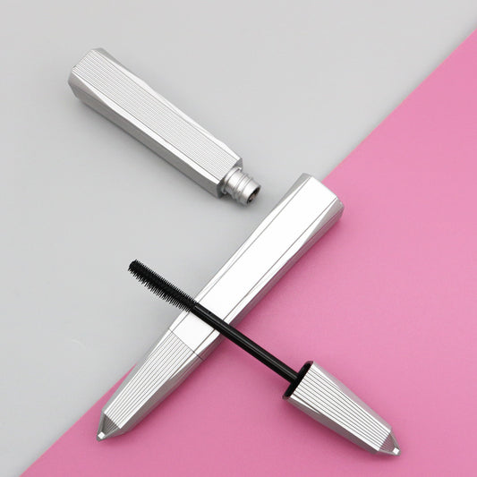 Large capacity mascara tube