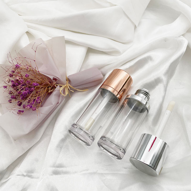 Large capacity liquid foundation bottle