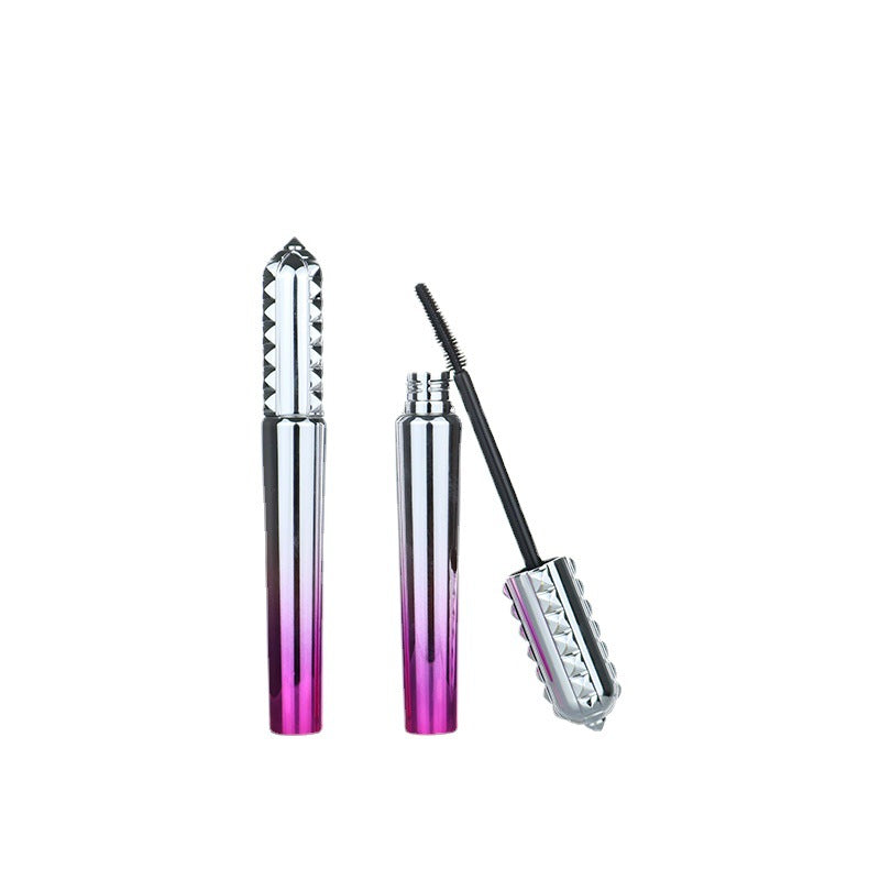 Large capacity mascara tube