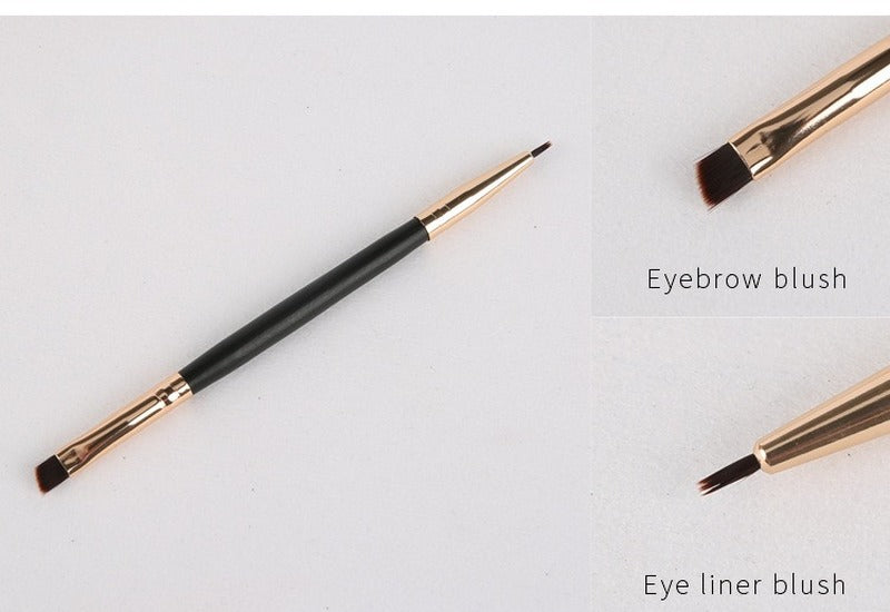 10 double-ended makeup brushes