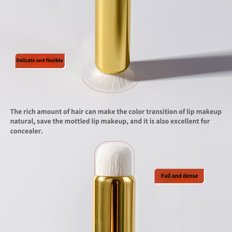 2-in-1 Round Lip Blur Brush/Concealer Brush