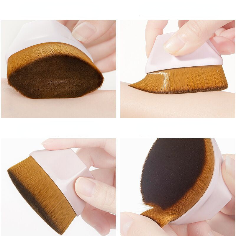 Traceless Foundation Brush