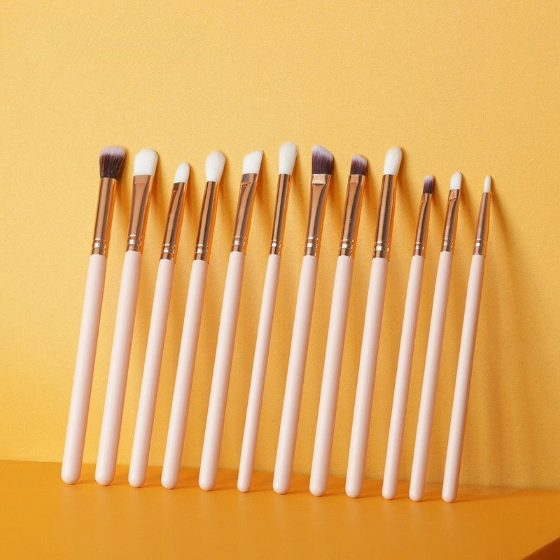 Multifunctional makeup brush set