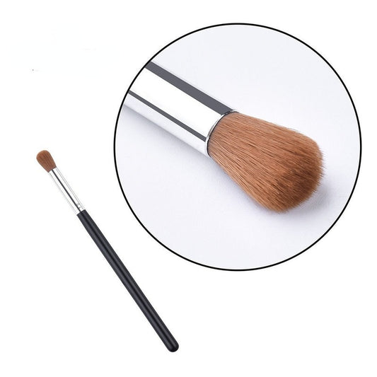Horsehair eyeshadow brush