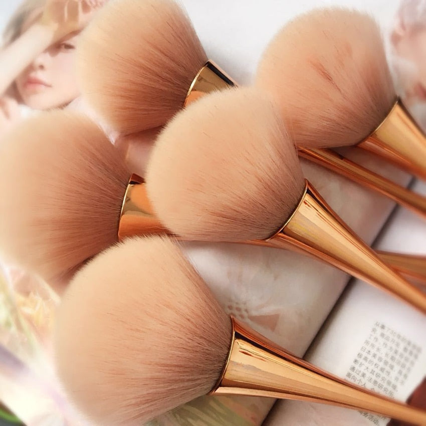 Metacnbeauty Sample Rose Gold Powder Blush Brush