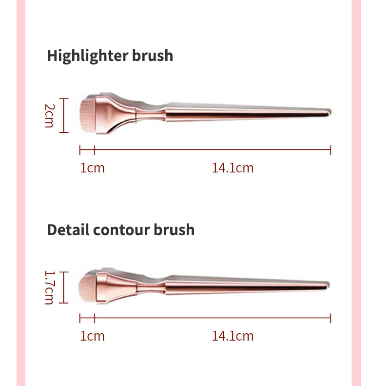 Complete set of makeup brushes